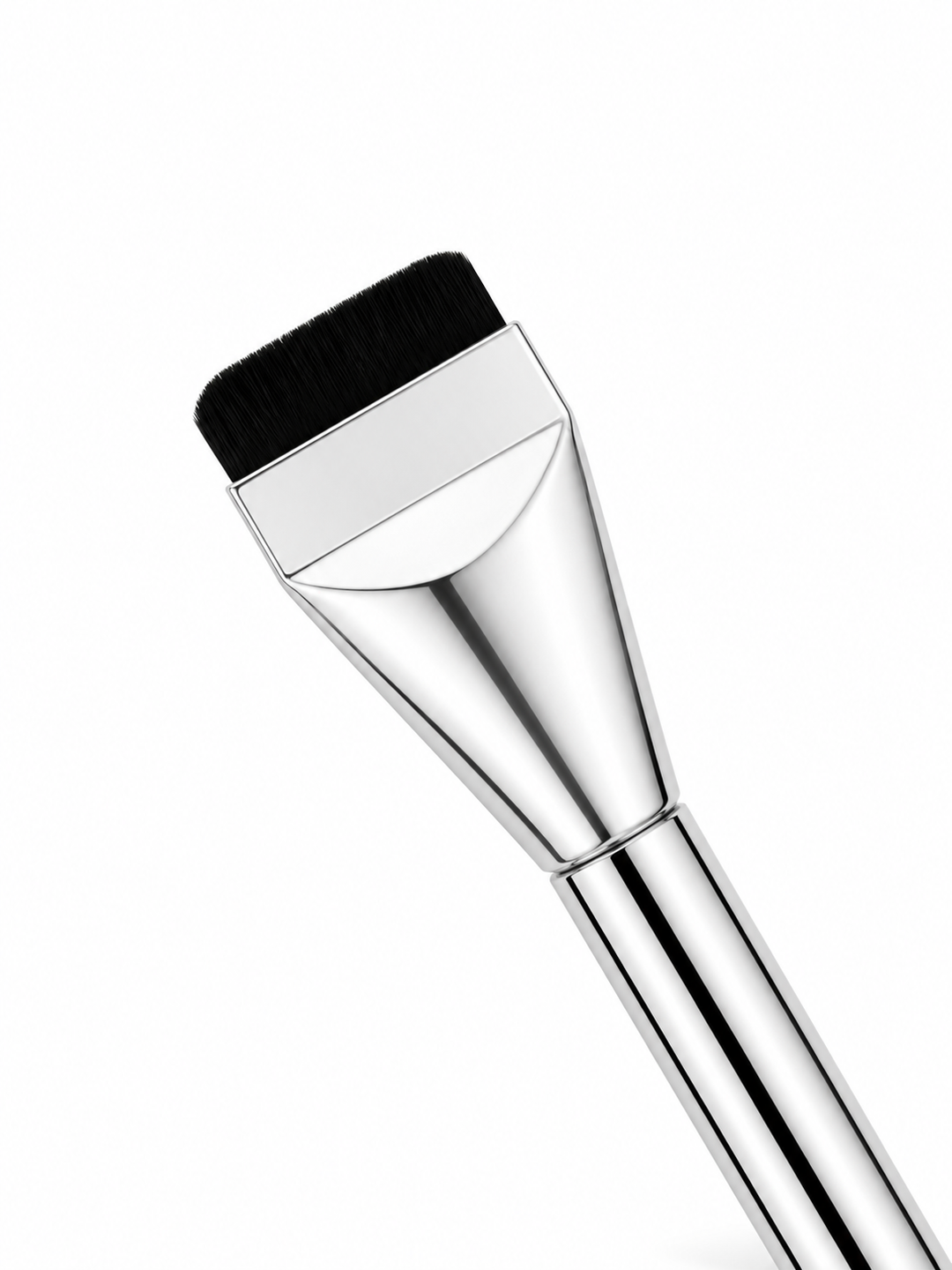 Fama Foundation Brush